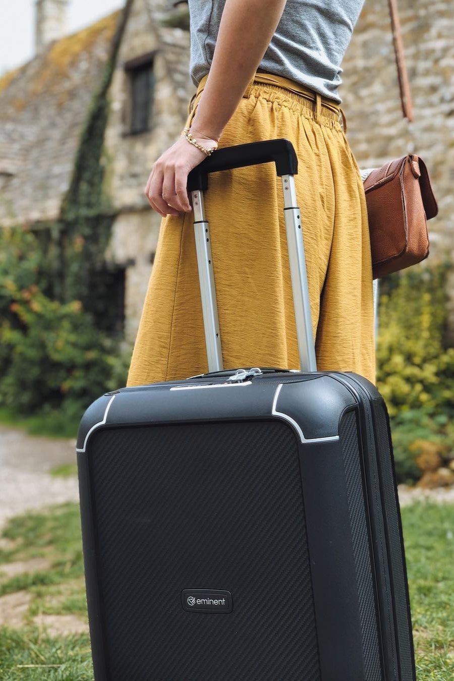 Aegis - Medium (Expandable) / Black - Image 8